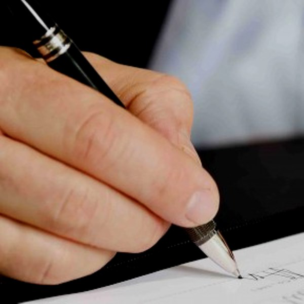 Президент А.Атамбаев подписал закон о рассекречивании генеральных планов населенных пунктов