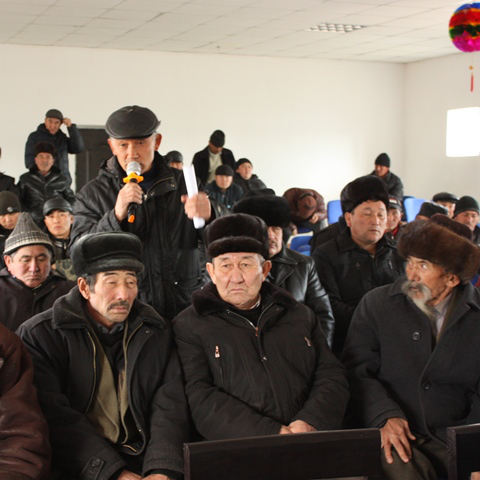Молодежь Улахольского муниципалитета Иссык-Кульской области получит музыкальную аппаратуру для сельского клуба